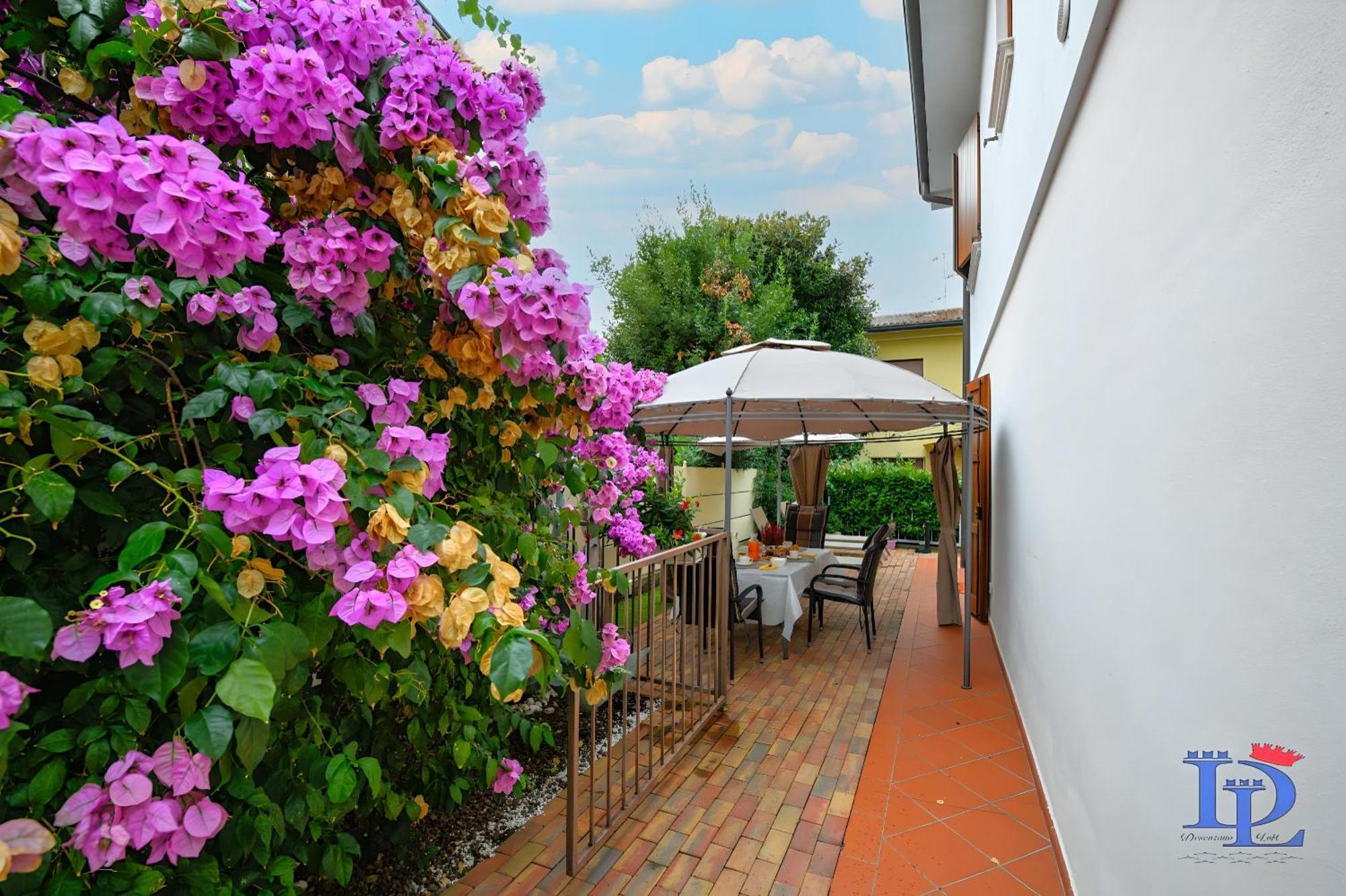 Desenzanoloft Official Partner Marriott Homes & Villas - Garden & Pool Desenzano del Garda Exteriör bild