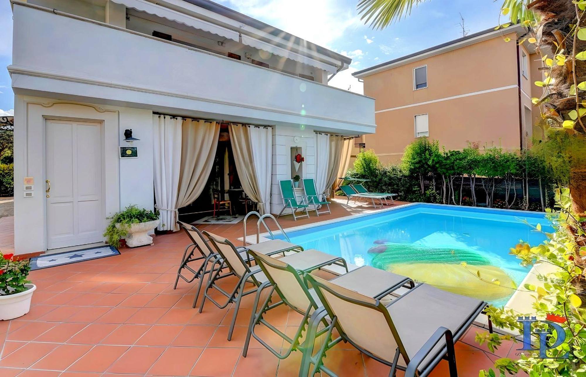 Desenzanoloft Official Partner Marriott Homes & Villas - Garden & Pool Desenzano del Garda Exteriör bild