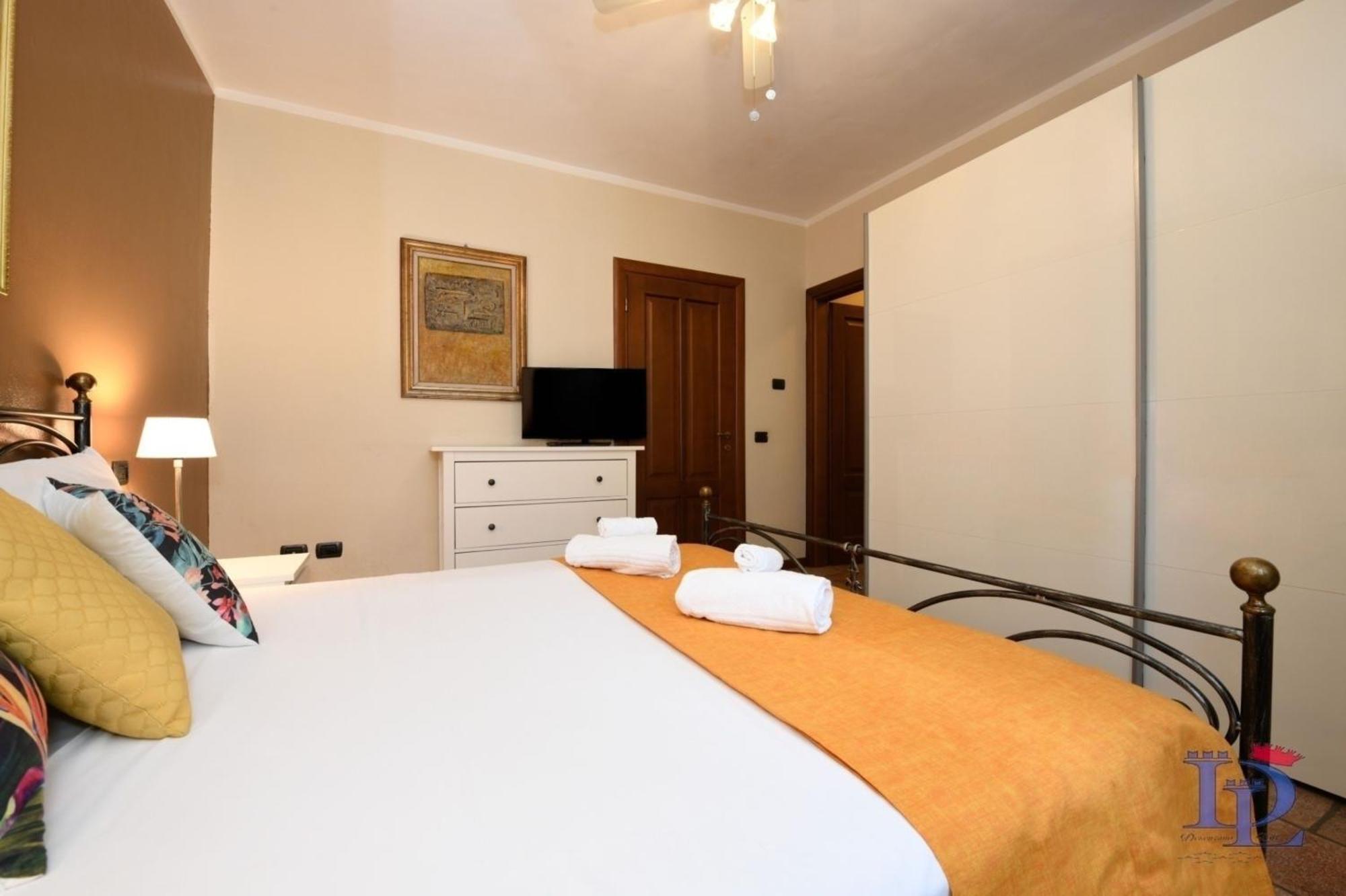 Desenzanoloft Official Partner Marriott Homes & Villas - Garden & Pool Desenzano del Garda Exteriör bild